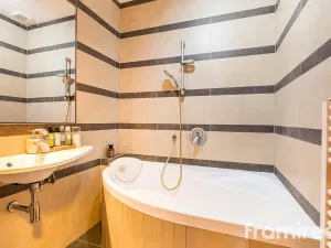 Prodej bytu 4+kk, Kuřim, Školní, 100 m2