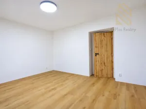 Pronájem bytu 2+1, Sulejovice, 59 m2