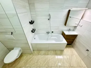 Pronájem bytu 3+1, Lišov, Čechova, 67 m2