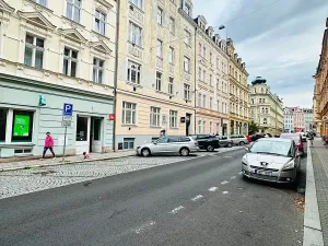 Prodej bytu 2+1, Karlovy Vary, Jaltská, 51 m2
