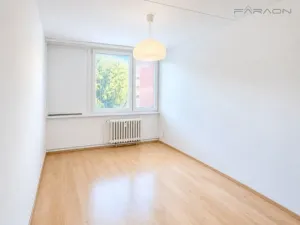 Prodej bytu 2+1, Praha - Karlín, Molákova, 55 m2