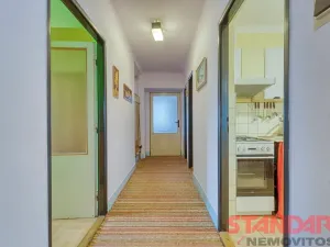 Prodej rodinného domu, Osvračín, 164 m2