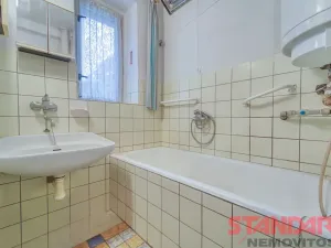 Prodej rodinného domu, Osvračín, 164 m2