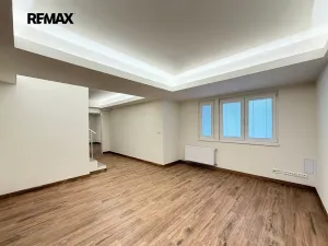 Pronájem rodinného domu, Praha - Nebušice, Na Malé Šárce, 302 m2