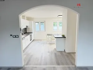Pronájem bytu 4+1, Benešov, Antuškova, 114 m2
