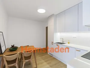 Pronájem bytu 2+1, Praha - Holešovice, U Pergamenky, 56 m2