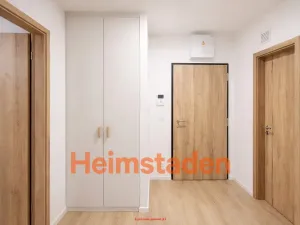Pronájem bytu 2+kk, Praha - Holešovice, Vrbenského, 55 m2