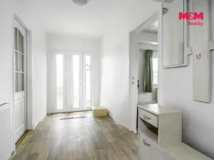 Prodej rodinného domu, Uhersko, 120 m2