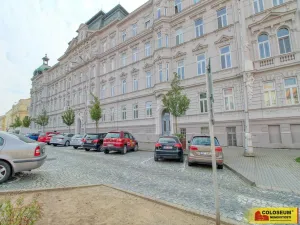 Pronájem bytu 3+1, Znojmo, náměstí Republiky, 96 m2