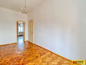 Pronájem bytu 3+1, Znojmo, náměstí Republiky, 96 m2