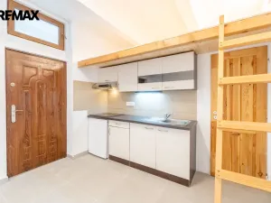 Prodej obchodního prostoru, Praha - Smíchov, Mošnova, 19 m2
