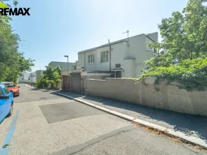 Prodej obchodního prostoru, Praha - Smíchov, Mošnova, 19 m2