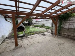 Prodej komerční nemovitosti, Velešín, náměstí J. V. Kamarýta, 505 m2