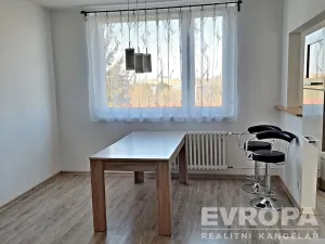 Pronájem bytu 3+1, Jihlava, Březinova, 74 m2