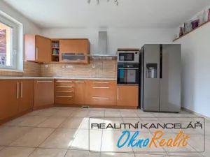 Prodej rodinného domu, Grymov, 244 m2