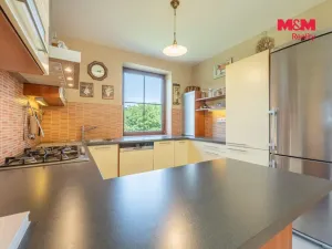 Prodej rodinného domu, Mořina, 240 m2