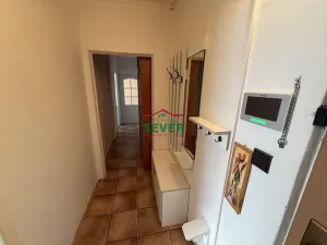 Prodej bytu 2+1, Žatec, U Jezu, 65 m2