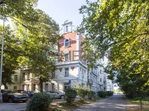 Pronájem bytu 2+kk, Praha - Karlín, Kaizlovy sady, 53 m2