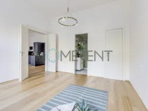 Pronájem bytu 2+kk, Praha - Karlín, Kaizlovy sady, 53 m2