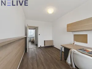 Prodej bytu 4+1, Plzeň, Rabštejnská, 81 m2