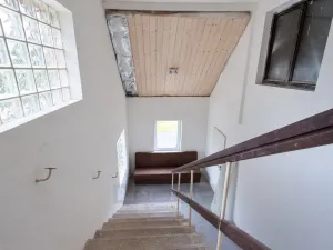 Prodej vícegeneračního domu, Moldava, 410 m2