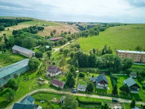 Prodej vícegeneračního domu, Moldava, 431 m2