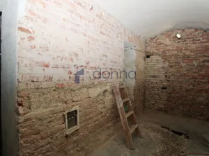 Pronájem obchodního prostoru, Praha, Polská, 83 m2