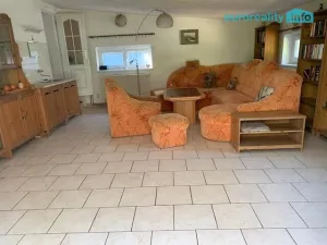 Prodej chaty, Dolní Břežany, 195 m2