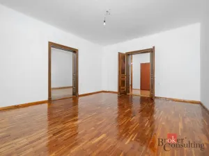 Prodej bytu 4+1, Jablonec nad Nisou, Dvorská, 130 m2