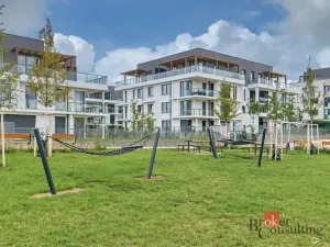 Pronájem bytu 1+kk, Praha - Dolní Chabry, Za Pískovnou, 37 m2