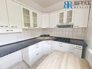 Prodej bytu 3+1, Přerov - Přerov I-Město, bří Hovůrkových, 73 m2