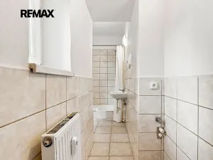 Pronájem bytu 1+1, Plzeň, Skvrňanská, 50 m2