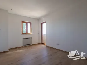 Prodej vily, Kovači, Kaštelir-Labinci, Chorvatsko, 168 m2
