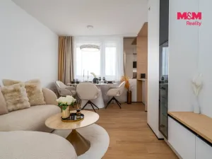 Prodej bytu 3+kk, Hradec Králové - Pražské Předměstí, Hrubínova, 75 m2