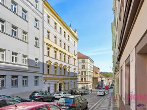 Pronájem bytu 1+kk, Praha - Žižkov, Cimburkova, 21 m2