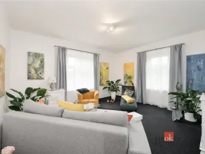 Prodej obchodního prostoru, Hostivice, Čsl. armády, 1000 m2