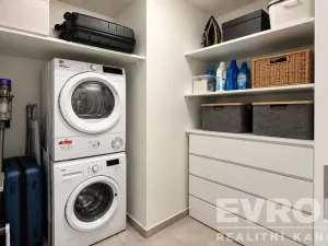 Pronájem bytu 2+kk, Praha - Karlín, U Mlýnského kanálu, 54 m2