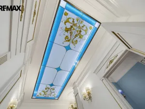 Prodej bytu 2+1, Karlovy Vary, nábřeží Jana Palacha, 72 m2