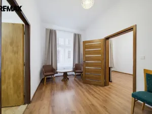 Prodej bytu 4+1, Karlovy Vary, Raisova, 80 m2