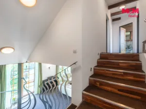 Prodej rodinného domu, Hovorany, 262 m2