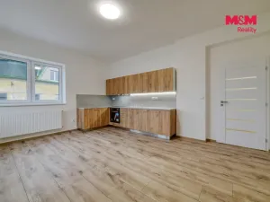 Prodej činžovního domu, Luby, Revoluční, 218 m2