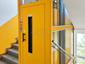 Pronájem bytu 1+kk, Karlovy Vary, Fibichova, 18 m2