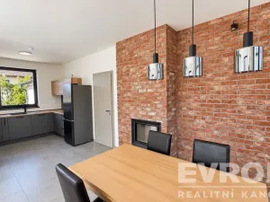 Pronájem rodinného domu, Vrchlabí, Ludvíka Svobody, 165 m2