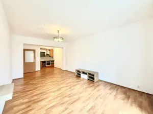 Pronájem bytu 2+kk, Plzeň, Na Chmelnicích, 54 m2
