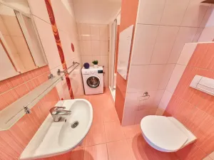 Prodej bytu 2+1, Úpice, Pod Skalkou, 65 m2