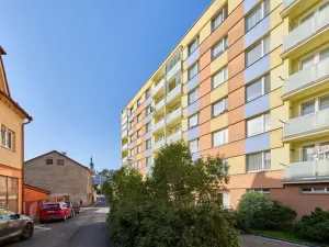 Prodej bytu 2+1, Úpice, Pod Skalkou, 65 m2