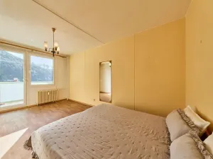 Prodej bytu 2+1, Úpice, Pod Skalkou, 65 m2