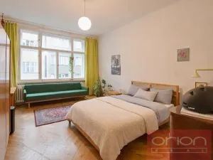 Prodej bytu 3+1, Praha - Holešovice, Veverkova, 109 m2