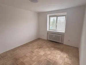 Pronájem bytu 3+1, Hradec Králové, Labská kotlina, 74 m2