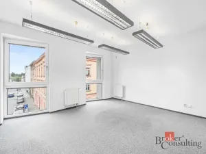 Pronájem kanceláře, Plzeň - Jižní Předměstí, Radobyčická, 54 m2